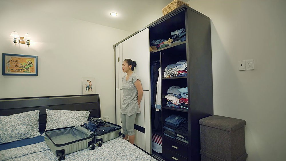 Gạo Nếp Gạo Tẻ: H&oacute;a ra năm xưa Hương cũng v&igrave; hy sinh cho em g&aacute;i rồi mới quen biết g&atilde; chồng bội bạc - Ảnh 6.