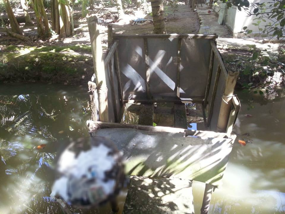 Về ra mắt nh&agrave; người y&ecirc;u ở qu&ecirc;, chưa kịp ti&ecirc;u h&oacute;a hết m&oacute;n canh chua c&aacute; tra nh&agrave; nu&ocirc;i, c&ocirc; g&aacute;i sốc nặng khi thấy nơi thả c&aacute; - Ảnh 2.