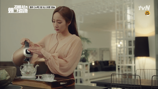 Cười ngất với cảnh Park Min Young thả tim, Park Seo Joon h&aacute;i... trăng đ&aacute;p lễ - Ảnh 8.