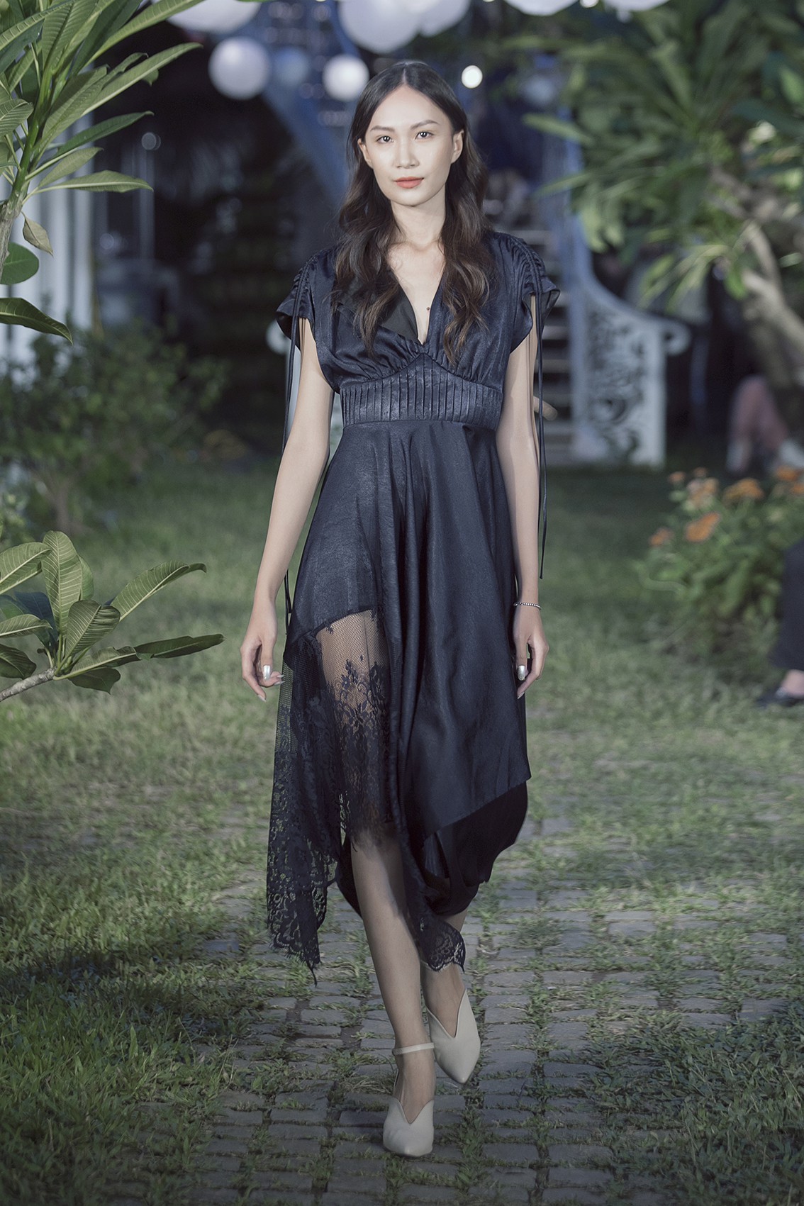 033romance-adrian-kiengcan-1530928533450155022225