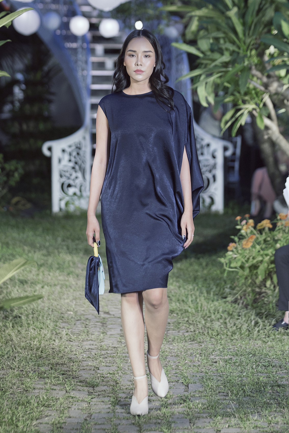 037romance-adrian-kiengcan-15309285334671273364500