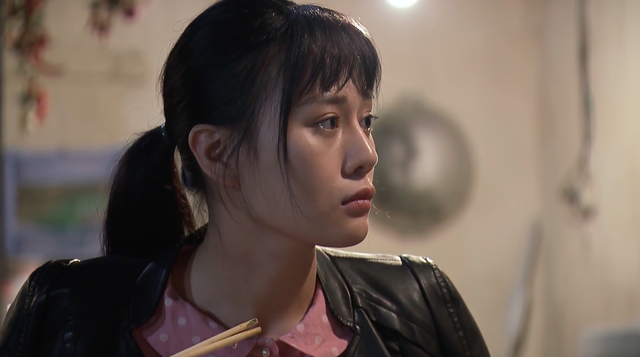 Đ&acirc;y l&agrave; l&yacute; do kinh ho&agrave;ng khiến g&aacute;i l&agrave;ng chơi kh&ocirc;ng d&aacute;m chạy trốn, bỏ nghề - Ảnh 2.