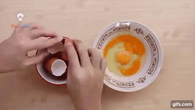 Không ai hiểu tôi thả vỏ trứng vào máy xay sinh tố để làm gì nhưng biết rồi thì muốn học theo ngay lập tức - Ảnh 1. Không ai hiểu tôi thả vỏ trứng vào máy xay sinh tố để làm gì nhưng biết rồi thì muốn học theo ngay lập tức - Ảnh 1.