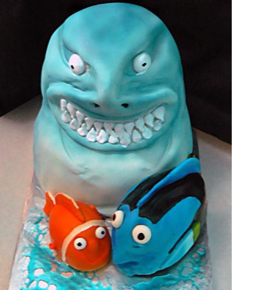 Cười ra nước mắt với những chiếc kem tạo h&igrave;nh phi&ecirc;n bản lỗi khiến thực kh&aacute;ch... chưa ăn đ&atilde; no - Ảnh 5.