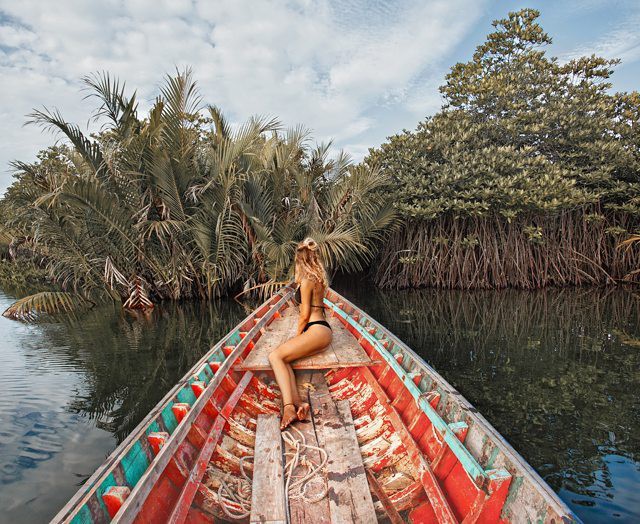 Cuộc sống kh&ocirc;ng như l&agrave; mơ của nữ blogger du lịch c&ugrave;ng bạn trai đi khắp thế gian - Ảnh 7.