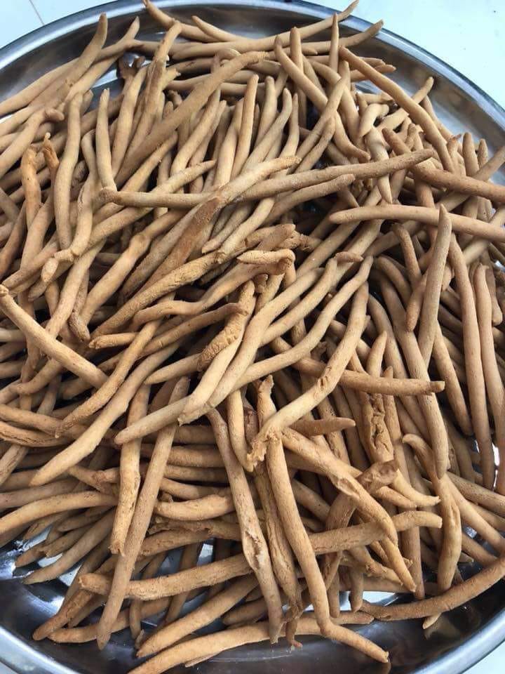 Lần đầu được b&agrave; x&atilde; trổ t&agrave;i l&agrave;m b&aacute;nh cho ăn, anh chồng trẻ đứng h&igrave;nh khi chi&ecirc;m ngưỡng th&agrave;nh quả - Ảnh 3.