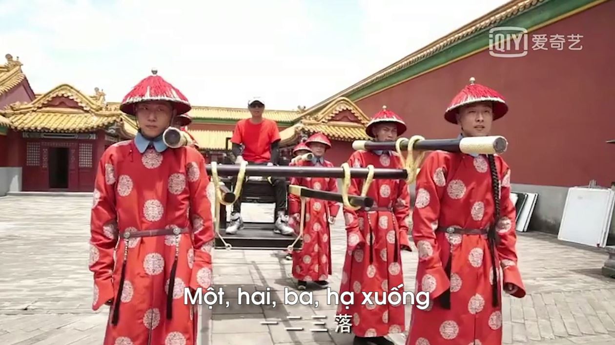 Nh&igrave;n diễn vi&ecirc;n Di&ecirc;n Hi C&ocirc;ng Lược quỳ gối nhẹ t&ecirc;nh, ai m&agrave; biết sau đ&oacute; l&agrave; cả một qu&aacute; tr&igrave;nh r&egrave;n luyện c&ocirc;ng phu - Ảnh 8.