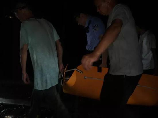 Giẫm phải bẫy th&uacute; khi đang leo n&uacute;i, người đ&agrave;n &ocirc;ng mắc kẹt một chỗ suốt nửa th&aacute;ng kh&ocirc;ng ai hay biết - Ảnh 4.