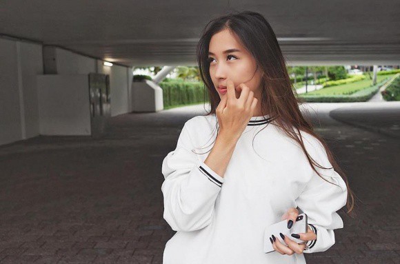 Sau thời gian t&igrave;nh cảm mặn nồng th&igrave; giờ Huỳnh Anh đ&atilde; phũ ph&agrave;ng gọi bạn g&aacute;i mới l&agrave;: Con đi&ecirc;n... - Ảnh 2.