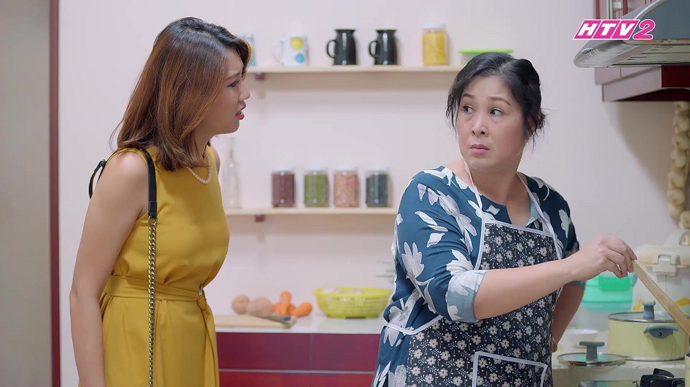 Xem clip này của Gạo nếp gạo tẻ, ai cũng rớt nước mắt thương bà Mai - Ảnh 3. Xem clip này của Gạo nếp gạo tẻ, ai cũng rớt nước mắt thương bà Mai - Ảnh 3.