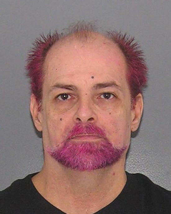 Ch&ugrave;m ảnh: Chết cười với loạt ảnh khoảnh khắc kh&oacute; đỡ nhất của c&aacute;c tội phạm khi vừa bị bắt - Ảnh 15.