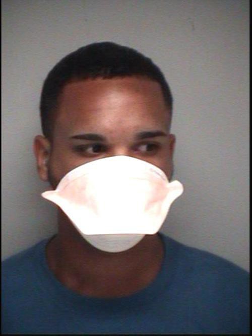 Ch&ugrave;m ảnh: Chết cười với loạt ảnh khoảnh khắc kh&oacute; đỡ nhất của c&aacute;c tội phạm khi vừa bị bắt - Ảnh 23.