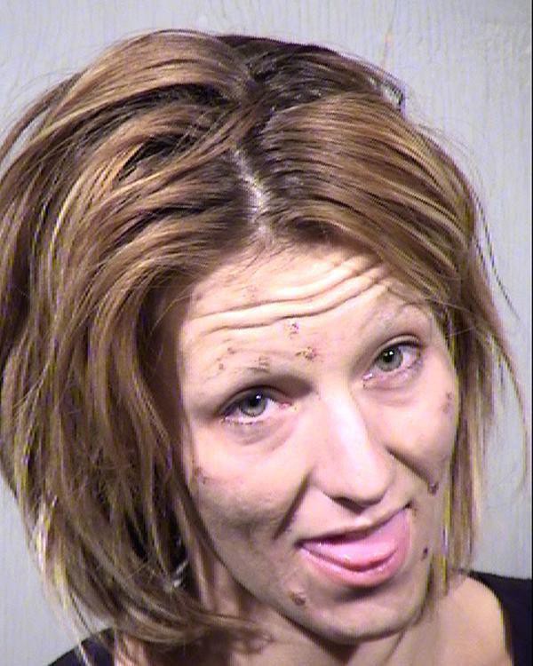 Ch&ugrave;m ảnh: Chết cười với loạt ảnh khoảnh khắc kh&oacute; đỡ nhất của c&aacute;c tội phạm khi vừa bị bắt - Ảnh 24.