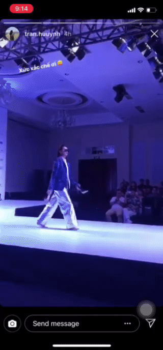 Clip “chị đại” Thanh Hằng “vồ ếch” nhưng vẫn vô cùng thần thái trong show mở màn The Face 2018 - Ảnh 6. Clip “chị đại” Thanh Hằng “vồ ếch” nhưng vẫn vô cùng thần thái trong show mở màn The Face 2018 - Ảnh 6.