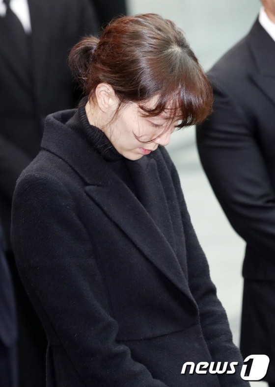 Những mối lương duy&ecirc;n của sao ch&acirc;u &Aacute; bạc mệnh: Chưa kịp chạm tay đến hạnh ph&uacute;c đ&atilde; vội &acirc;m dương c&aacute;ch biệt, chớp mắt chỉ c&ograve;n nỗi tiếc nuối - Ảnh 10.