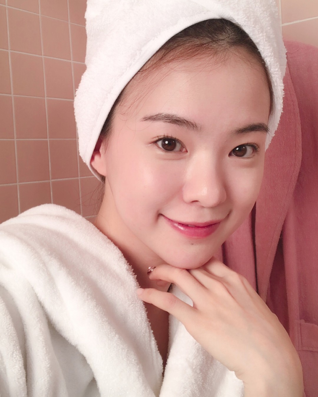 6 bước giúp làn da thanh lọc độc tố, cặn bẩn sau 1 tuần dài tiếp xúc với khói bụi và làm việc căng thẳng - Ảnh 4. 6 bước giúp làn da thanh lọc độc tố, cặn bẩn sau 1 tuần dài tiếp xúc với khói bụi và làm việc căng thẳng - Ảnh 4.