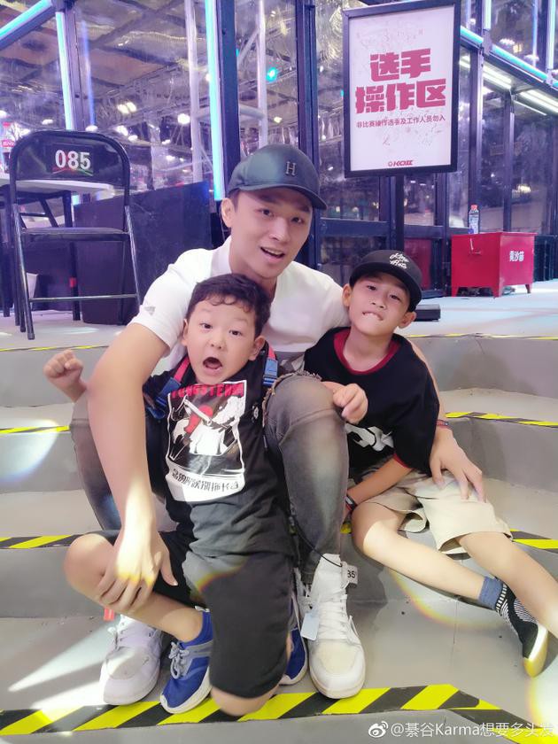 Bạn trai thiếu gia ra mặt đ&aacute;p trả antifan Trịnh Sảng trước những lời c&ocirc;ng k&iacute;ch &aacute;c &yacute; - Ảnh 3.