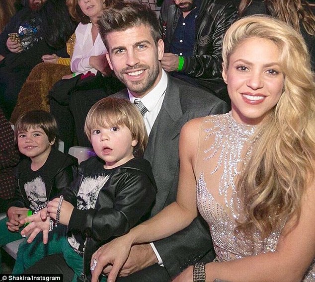 Shakira – bà mẹ nổi tiếng dạy con nói vanh vách không phải 1 hay 2 ngoại ngữ mà là 7 thứ tiếng khác nhau - Ảnh 7.
