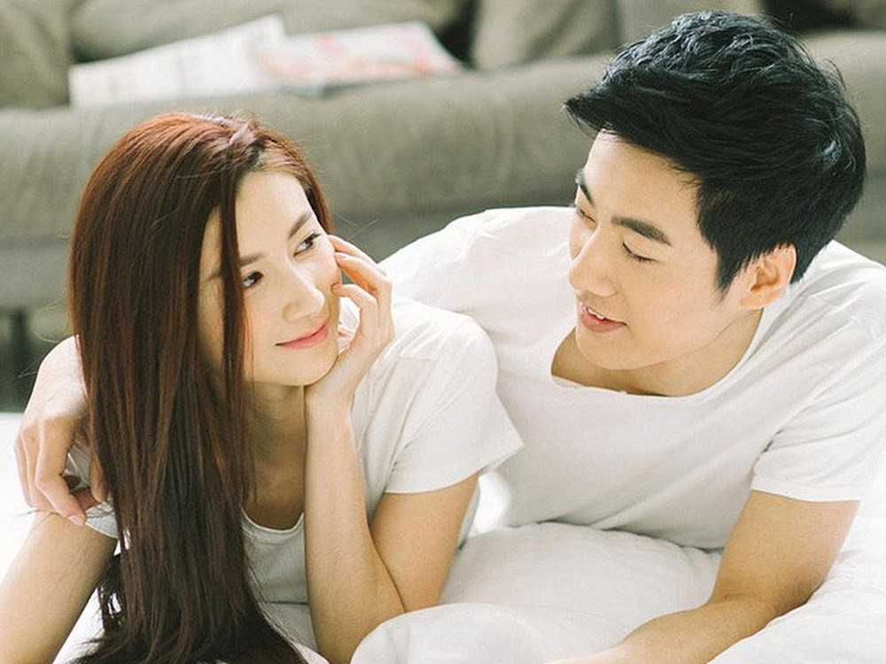 Nhắm mắt ký hợp đồng hôn nhân với chồng đại gia, vợ trẻ nhận về cuộc sống bế tắc tột cùng - Ảnh 2. Nhắm mắt ký hợp đồng hôn nhân với chồng đại gia, vợ trẻ nhận về cuộc sống bế tắc tột cùng - Ảnh 2.