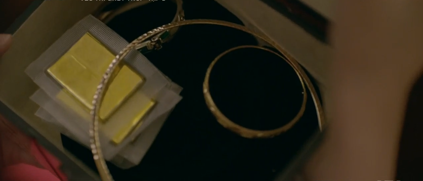 Yêu thì ghét thôi: Du đang trao nhẫn cưới thì Kim rút tay về, chẳng lẽ đây là điềm báo tan vỡ? - Ảnh 10. Yêu thì ghét thôi: Du đang trao nhẫn cưới thì Kim rút tay về, chẳng lẽ đây là điềm báo tan vỡ? - Ảnh 10.