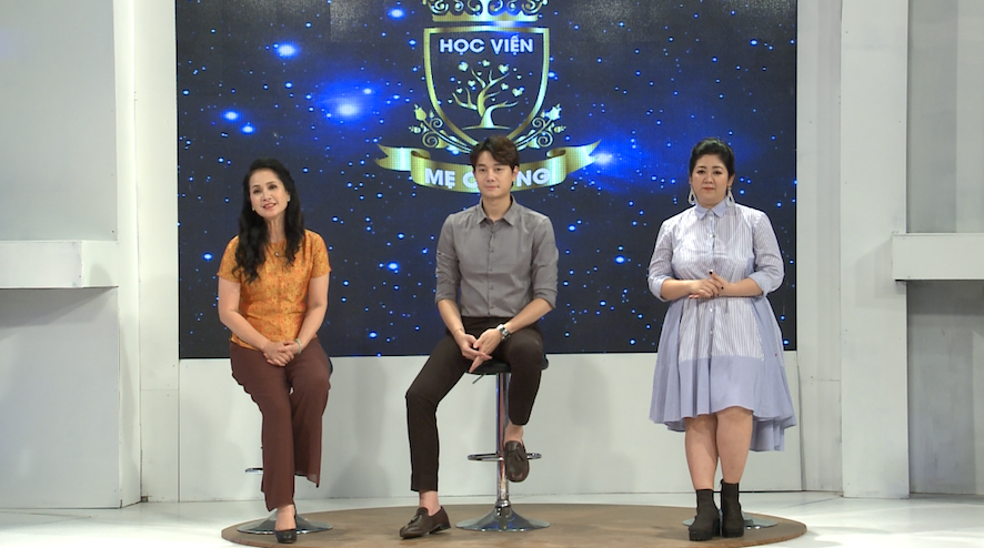 Lâm Khánh Chi liên tục gắt gỏng, khó chịu với chồng trên sóng truyền hình khiến mẹ chồng phải chịu trận - Ảnh 1. Lâm Khánh Chi liên tục gắt gỏng, khó chịu với chồng trên sóng truyền hình khiến mẹ chồng phải chịu trận - Ảnh 1.