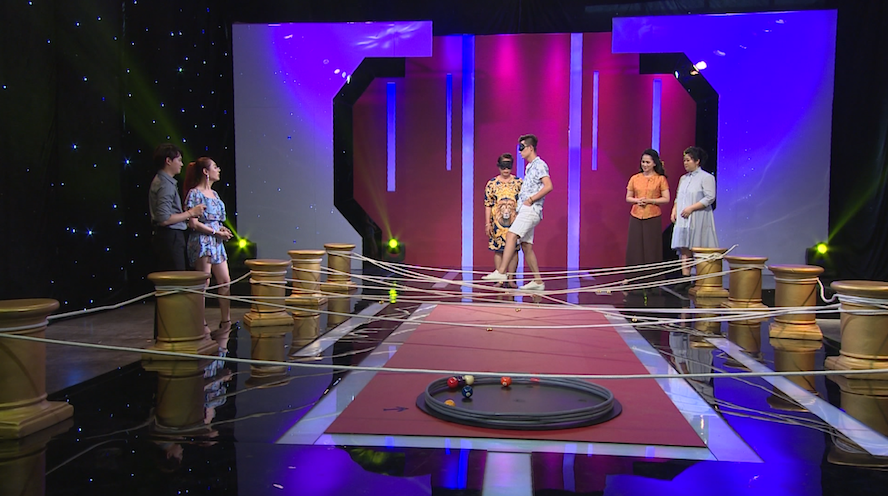 Lâm Khánh Chi liên tục gắt gỏng, khó chịu với chồng trên sóng truyền hình khiến mẹ chồng phải chịu trận - Ảnh 5. Lâm Khánh Chi liên tục gắt gỏng, khó chịu với chồng trên sóng truyền hình khiến mẹ chồng phải chịu trận - Ảnh 5.