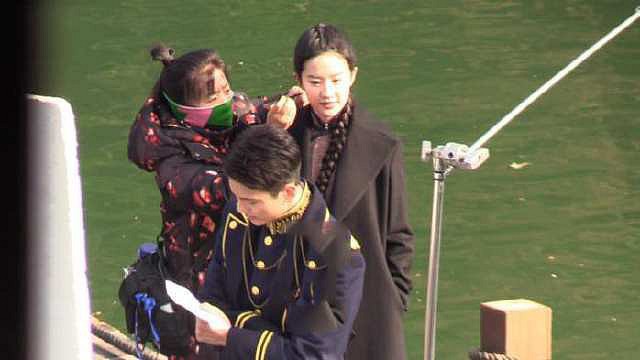 Yêu sách, chảnh chọe, thích đòi hỏi dẫn đến hậu quả nhãn tiền dành cho nghệ sĩ tự tay bóp chết sự nghiệp của mình - Ảnh 4. Yêu sách, chảnh chọe, thích đòi hỏi dẫn đến hậu quả nhãn tiền dành cho nghệ sĩ tự tay bóp chết sự nghiệp của mình - Ảnh 4.