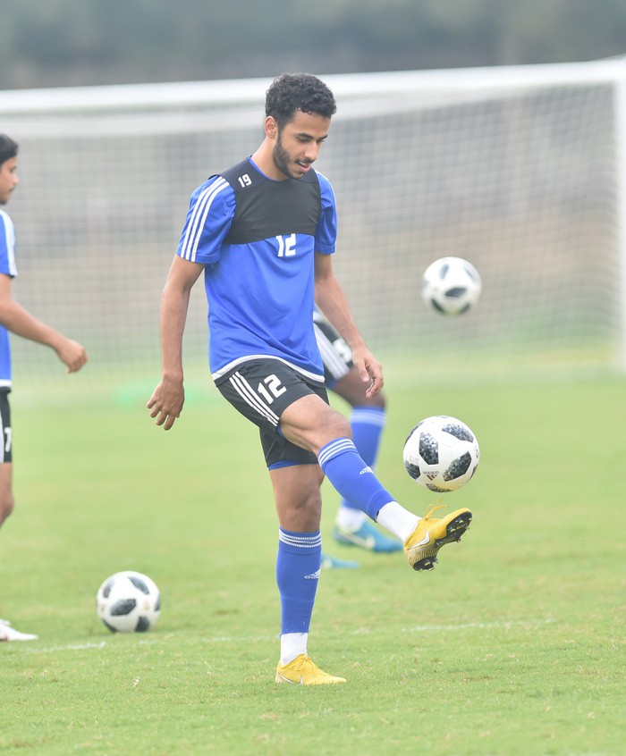 Olympic UAE tập kỹ penalty, tự tin giành tấm HCĐ tại ASIAD - Ảnh 7. Olympic UAE tập kỹ penalty, tự tin giành tấm HCĐ tại ASIAD - Ảnh 7.