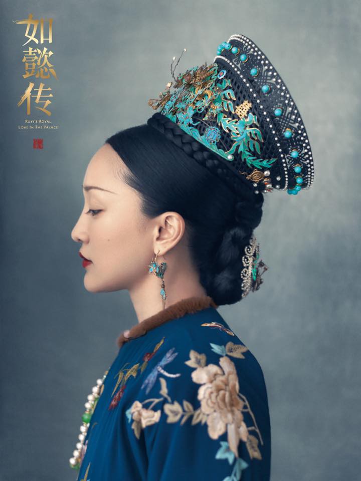 Trương Quân Ninh bị bóc mẽ mặt nhỏ hơn cái chén, Châu Tấn vì quá lùn nên đi giày đế cao gấp đôi người khác - Ảnh 1. Trương Quân Ninh bị bóc mẽ mặt nhỏ hơn cái chén, Châu Tấn vì quá lùn nên đi giày đế cao gấp đôi người khác - Ảnh 1.