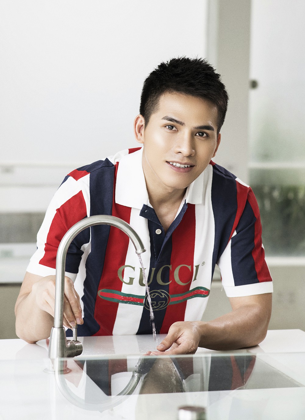 Sau thời gian ở ẩn vì sự cố, Quốc Thiên tái xuất với vẻ ngoài điển trai - Ảnh 6. Sau thời gian ở ẩn vì sự cố, Quốc Thiên tái xuất với vẻ ngoài điển trai - Ảnh 6.