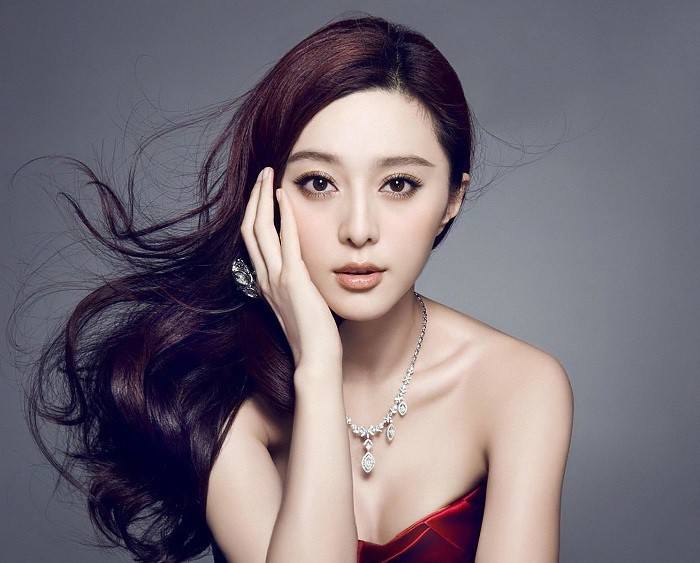 Nhìn lại loạt phim làm nên tên tuổi Phạm Băng Băng trước nguy cơ sự nghiệp đóng băng - Ảnh 1. Nhìn lại loạt phim làm nên tên tuổi Phạm Băng Băng trước nguy cơ sự nghiệp đóng băng - Ảnh 1.