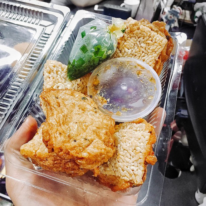 Điểm danh những món ăn ở Sài Gòn nhờ có thêm chả cá mà thơm ngon gấp bội - Ảnh 3. Điểm danh những món ăn ở Sài Gòn nhờ có thêm chả cá mà thơm ngon gấp bội - Ảnh 3.