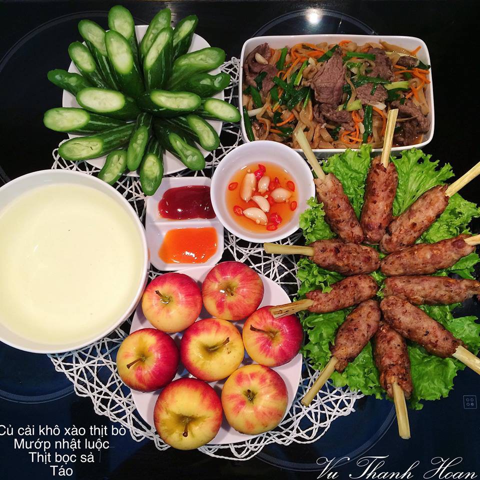Cô gái 9x chia sẻ 30 mâm cơm tự nấu vừa ngon vừa đẹp ai cũng thích mê - Ảnh 2. Cô gái 9x chia sẻ 30 mâm cơm tự nấu vừa ngon vừa đẹp ai cũng thích mê - Ảnh 2.