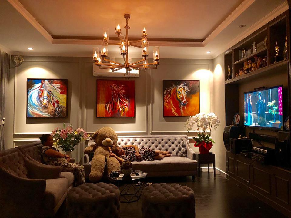 Ca sĩ Cao Thái Sơn sở hữu biệt thự ven hồ có giá triệu đô, đẹp lãng mạn giữa lòng Sài Gòn - Ảnh 13. Ca sĩ Cao Thái Sơn sở hữu biệt thự ven hồ có giá triệu đô, đẹp lãng mạn giữa lòng Sài Gòn - Ảnh 13.