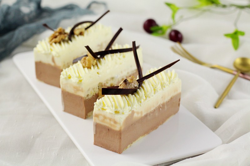 Đâu cần phải đi ăn tiệm, tự mình làm mousse chocolate ở nhà còn ngon hơn nhiều - Ảnh 5. Đâu cần phải đi ăn tiệm, tự mình làm mousse chocolate ở nhà còn ngon hơn nhiều - Ảnh 5.