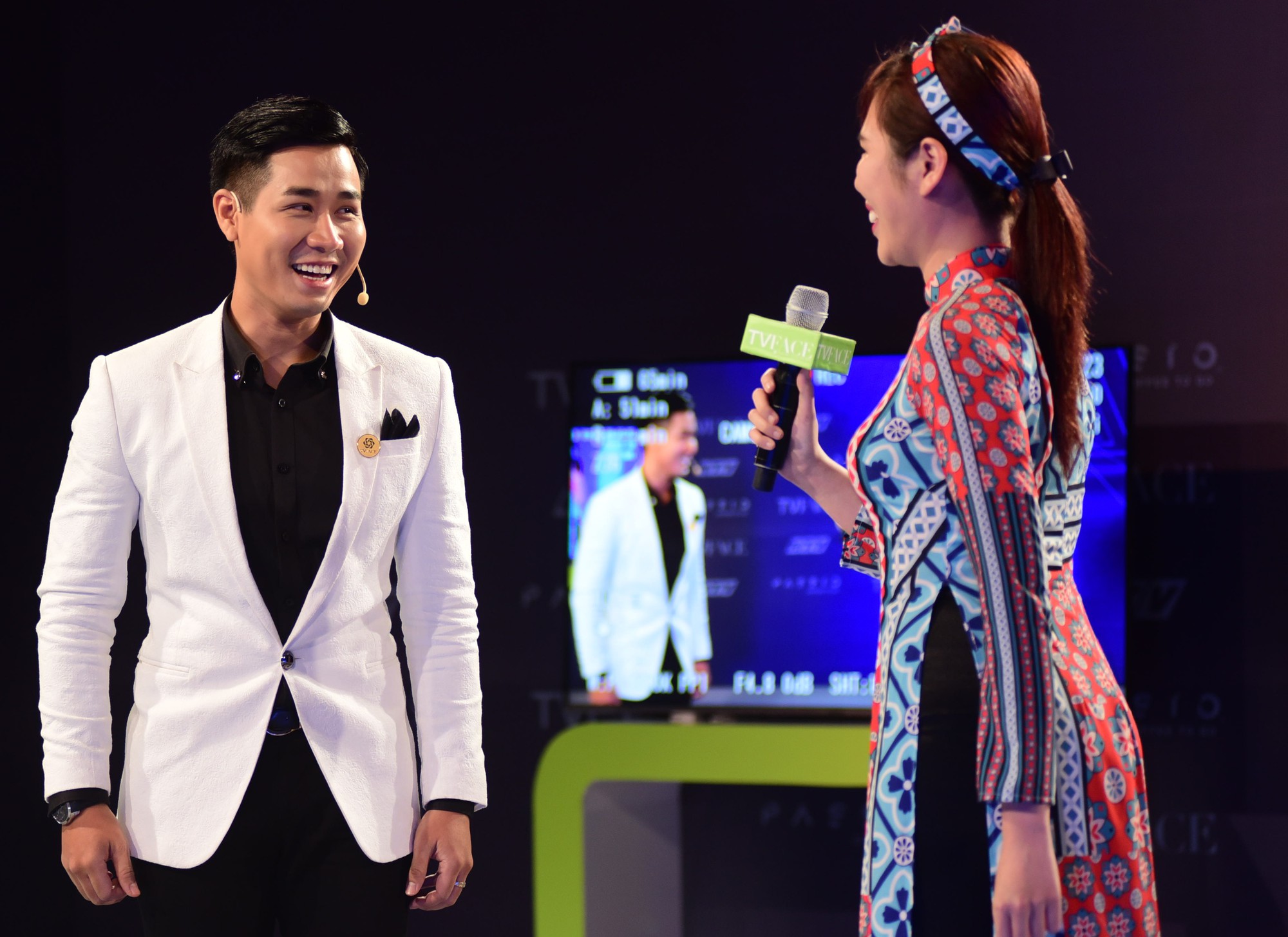 Nguyên Khang làm huấn luyện viên, căng thẳng ngồi ghế nóng show thực tế về MC - Ảnh 3. Nguyên Khang làm huấn luyện viên, căng thẳng ngồi ghế nóng show thực tế về MC - Ảnh 3.