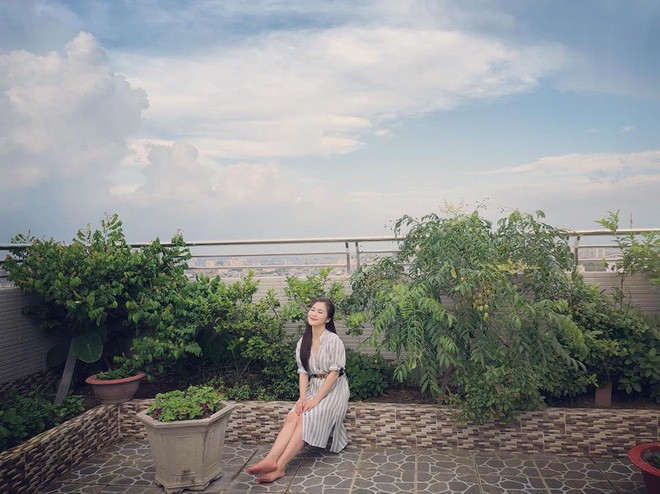 Nhà riêng ở quê của Hương Tràm gây bất ngờ vì sự sang trọng, bề thế - Ảnh 7. Nhà riêng ở quê của Hương Tràm gây bất ngờ vì sự sang trọng, bề thế - Ảnh 7.