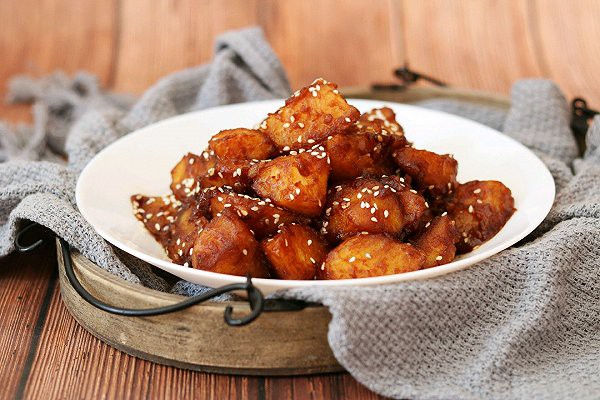 Kh&ocirc;ng ngờ nguy&ecirc;n liệu ai cũng biết n&agrave;y c&oacute; thể l&agrave;m cho m&oacute;n khoai t&acirc;y chi&ecirc;n ngon hơn bội phần - Ảnh 5.