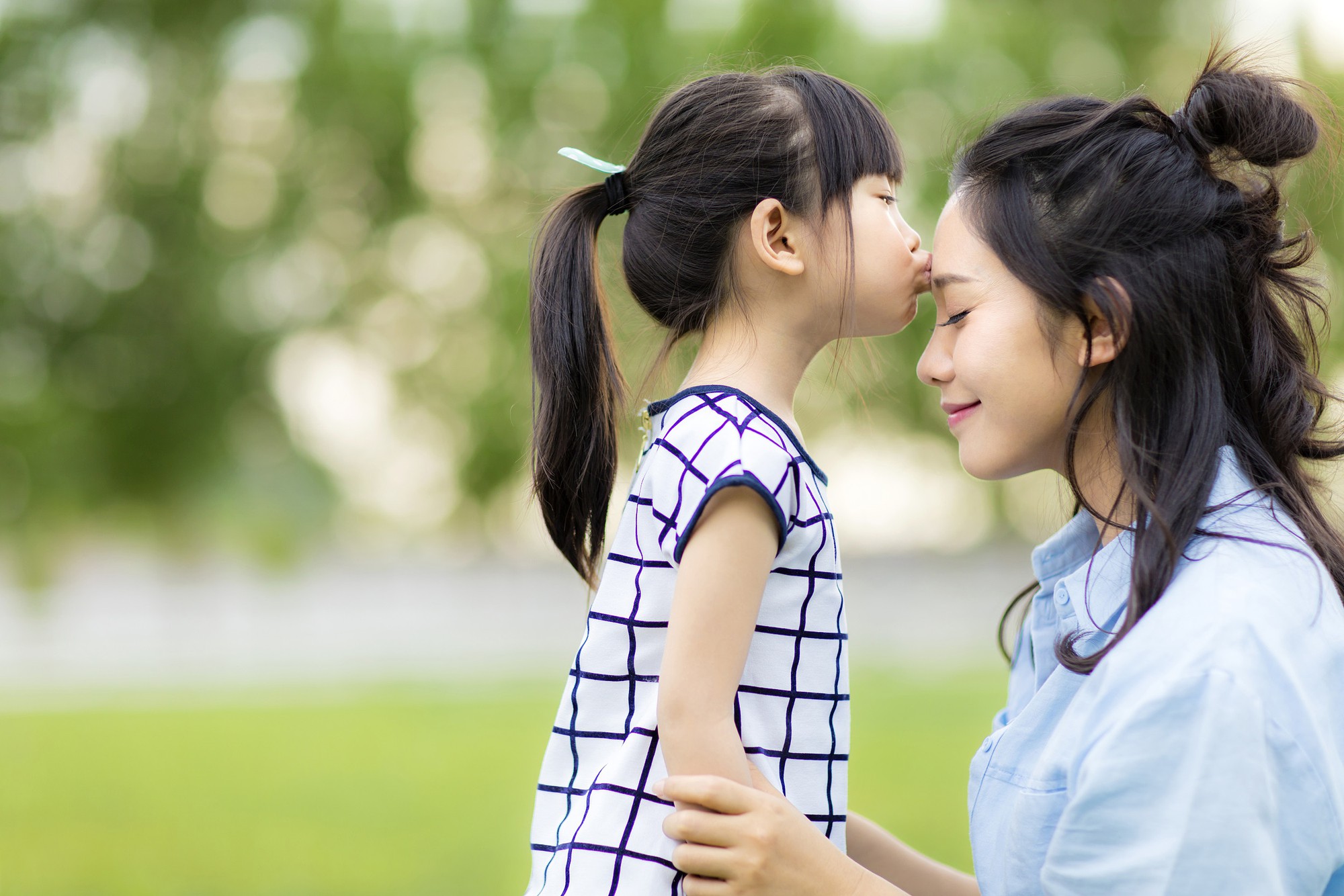 Con cái chắc chắn sẽ trở thành người tử tế và thành công, nếu bố mẹ biết tự trang bị cho mình 7 điều này - Ảnh 1. Con cái chắc chắn sẽ trở thành người tử tế và thành công, nếu bố mẹ biết tự trang bị cho mình 7 điều này - Ảnh 1.