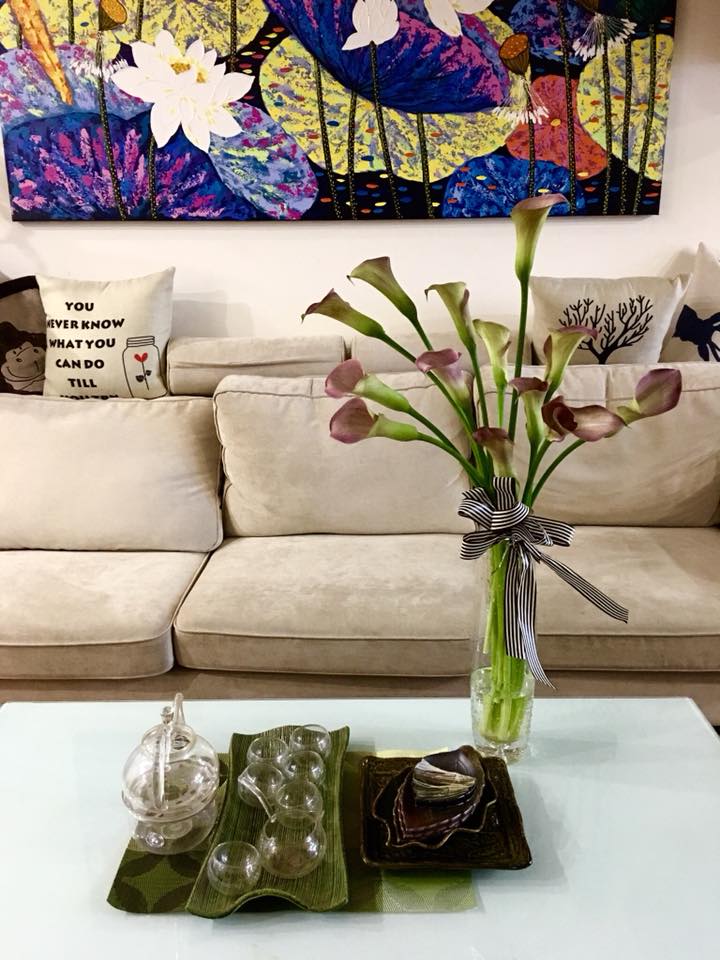 Không gian sống đẹp kiêu sa khi được trang trí với loài hoa rum đỏng đảnh - Ảnh 7. Không gian sống đẹp kiêu sa khi được trang trí với loài hoa rum đỏng đảnh - Ảnh 7.