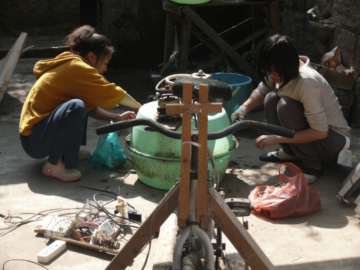 Ngôi nhà bình dị với cuộc sống đầy ắp yêu thương của cặp vợ chồng trẻ bỏ công việc lương cao về quê sinh sống - Ảnh 22. Ngôi nhà bình dị với cuộc sống đầy ắp yêu thương của cặp vợ chồng trẻ bỏ công việc lương cao về quê sinh sống - Ảnh 22.