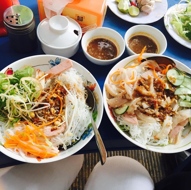 10 món ăn dân dã ngon miễn bàn, nhất định nên nếm cho đủ khi đến Đà Nẵng du lịch Tết này - Ảnh 25.