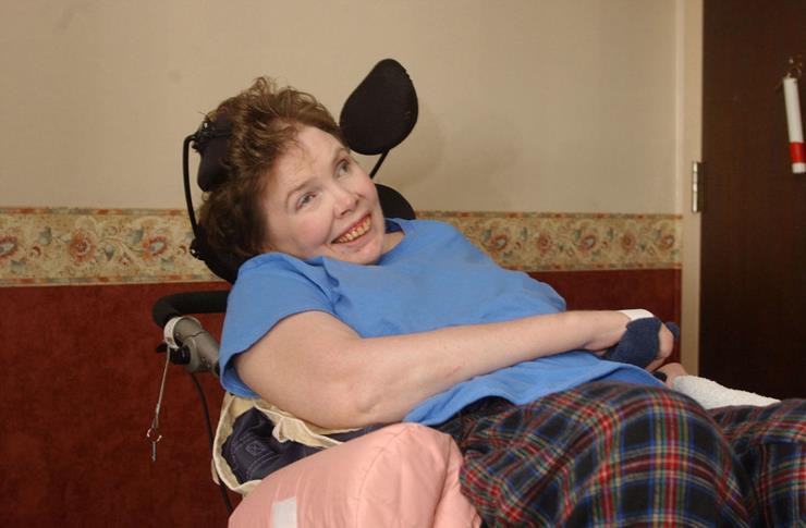 20 năm chìm trong hôn mê, đến khi tỉnh dậy, cô gái nói cho gia đình nghe một sự thật khiến y học kinh ngạc - Ảnh 6. 20 năm chìm trong hôn mê, đến khi tỉnh dậy, cô gái nói cho gia đình nghe một sự thật khiến y học kinh ngạc - Ảnh 6.