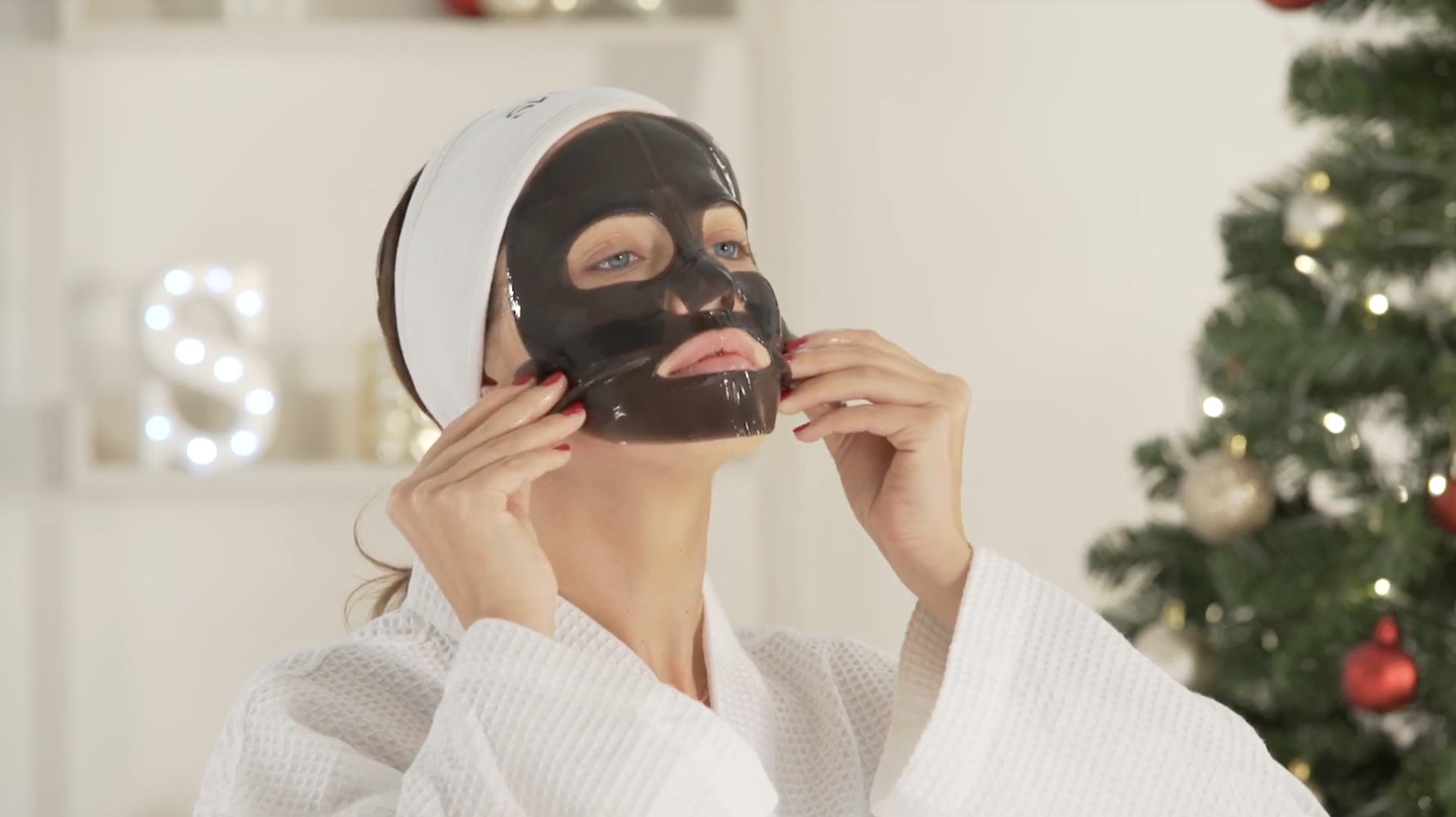 Mụn giảm sưng và cồi mụn được đẩy lên nhanh hơn nhờ 10 loại mặt nạ giấy này - Ảnh 19. Mụn giảm sưng và cồi mụn được đẩy lên nhanh hơn nhờ 10 loại mặt nạ giấy này - Ảnh 19.