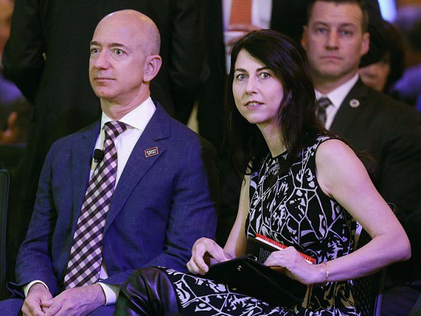 Jeff Bezos, CEO Amazon, Tỷ phú giàu nhất thế giới ly hôn