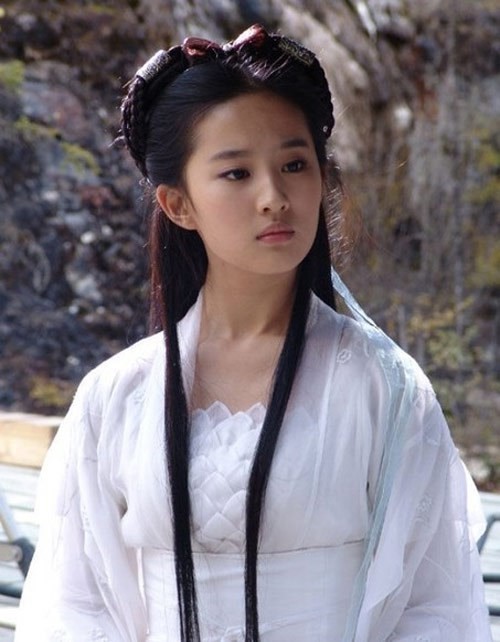 Mỹ nh&acirc;n Cbiz v&agrave; Thử th&aacute;ch 10 năm: Người vụt s&aacute;ng trở th&agrave;nh nữ thần nhan sắc, kẻ ng&atilde; ngựa với b&ecirc; bối đời tư - Ảnh 32.