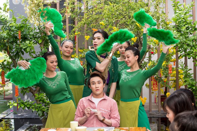 H&uacute;t view khủng m&ugrave;a Tết, đ&acirc;y l&agrave; 4 c&acirc;u n&oacute;i khiến fans &aacute;m ảnh từ clip mới nhất của Huỳnh Lập &ndash; Quang Trung! - Ảnh 2.