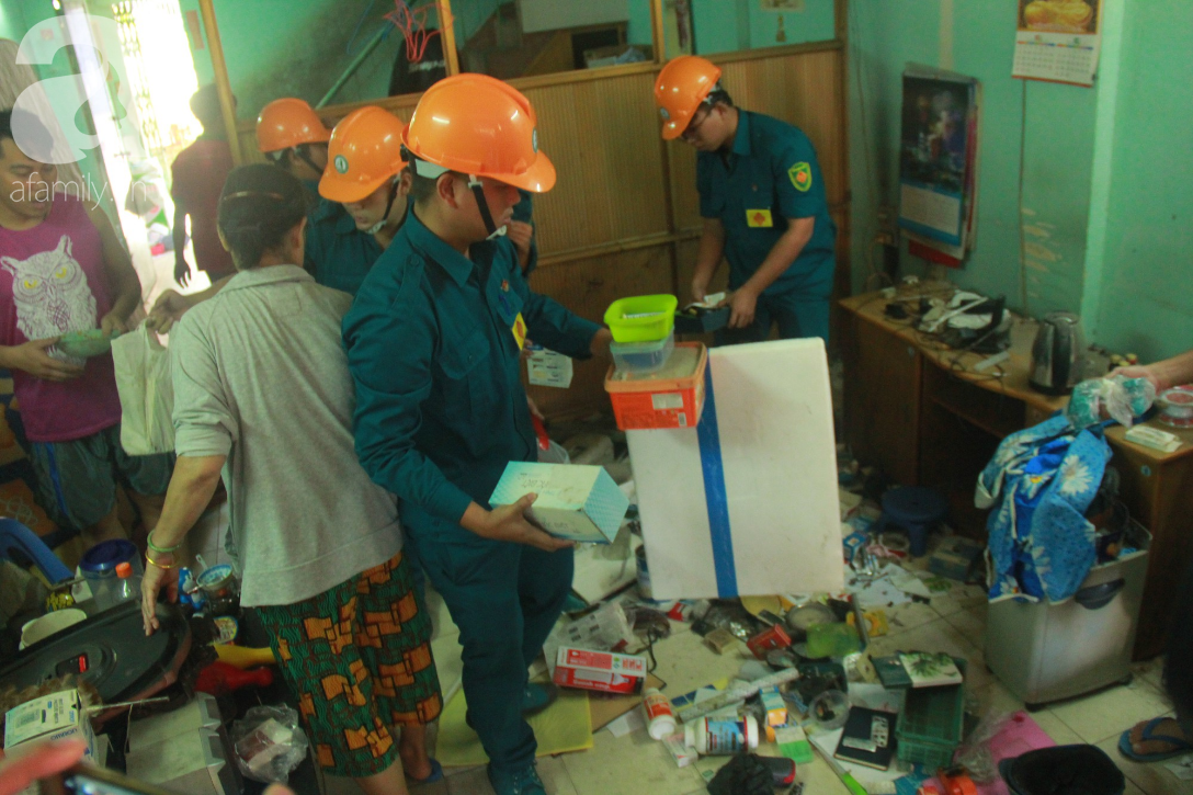 Chung cư bị nghi&ecirc;ng 45cm giữa trung t&acirc;m S&agrave;i G&ograve;n, h&agrave;ng trăm người d&acirc;n khốn khổ chuyển nh&agrave; ng&agrave;y cận Tết - Ảnh 12.