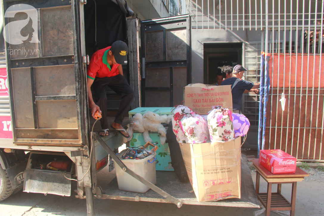 Chung cư bị nghi&ecirc;ng 45cm giữa trung t&acirc;m S&agrave;i G&ograve;n, h&agrave;ng trăm người d&acirc;n khốn khổ chuyển nh&agrave; ng&agrave;y cận Tết - Ảnh 14.