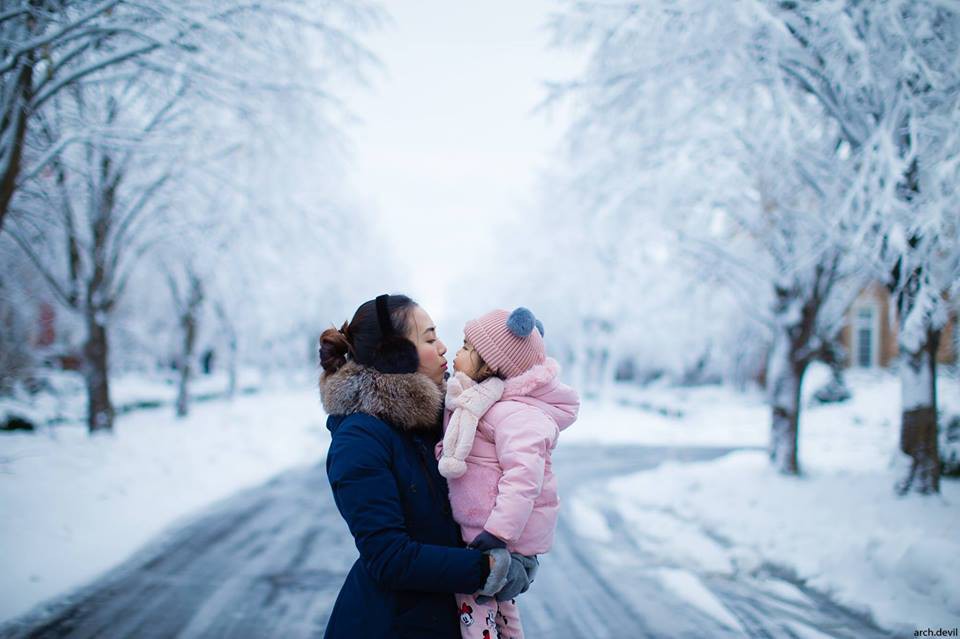 Bé mới 2,5 tuổi đã biết tự dọn đồ chơi, mẹ Việt ở Mỹ bật mí tuyệt chiêu cực độc để rèn con - Ảnh 2. Bé mới 2,5 tuổi đã biết tự dọn đồ chơi, mẹ Việt ở Mỹ bật mí tuyệt chiêu cực độc để rèn con - Ảnh 2.